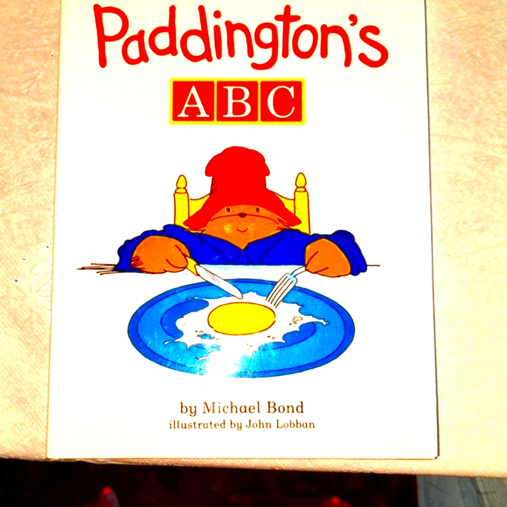Paddington's ABC book, by Michael Bond, Hardcover New